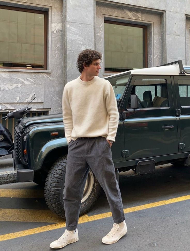 Les 5 Indispensables de la Garde-Robe Masculine