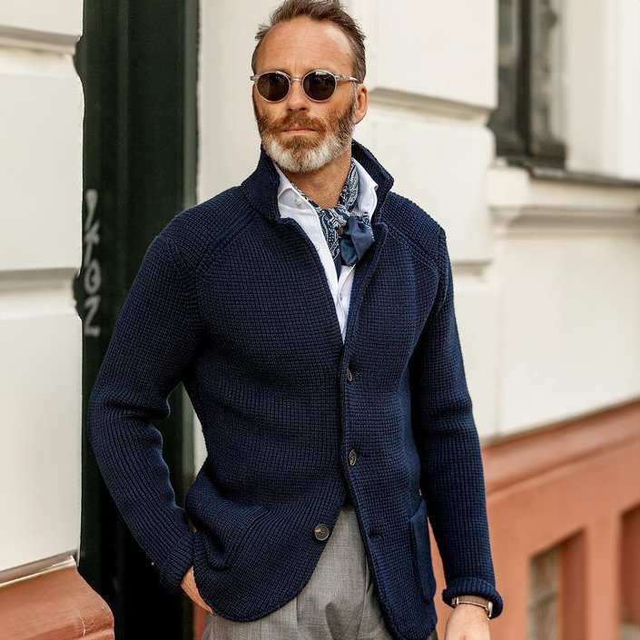 DUMONT LYON | CARDIGAN EN MAILLE INTEMPORELLE